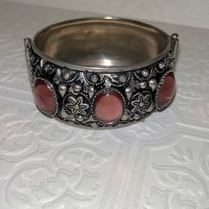 Vintage silver bracelet with purple glass stones